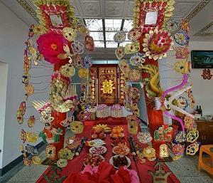 仿照例句写一个描写声音的句子34条