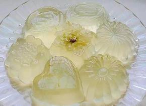 红情緑意