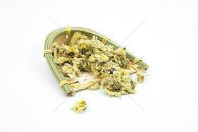 励志小故事分享50字   不为名所累，勤奋耕耘；不为利为动，乐于奉献