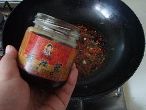 七上八下的意思和造句,用七上八下写一句话