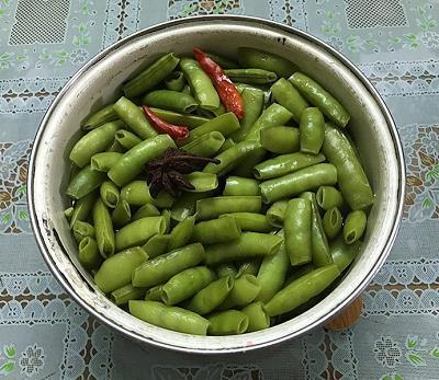 薉薉